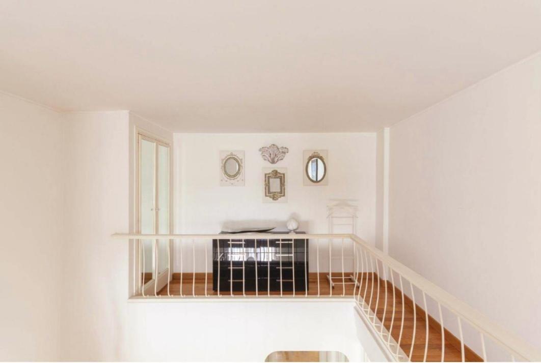 Luxury Archimede 80 * Rome