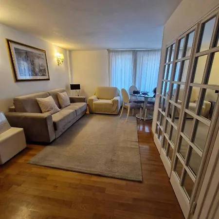 Apartment Luxury Archimede 80 Rome Exterior photo