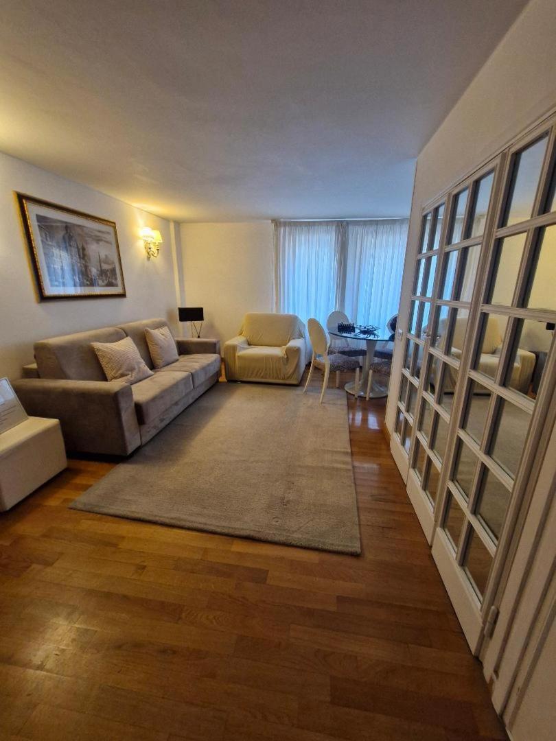 Luxury Archimede 80 Apartment Rome